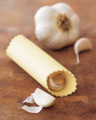 Garlic Peeler