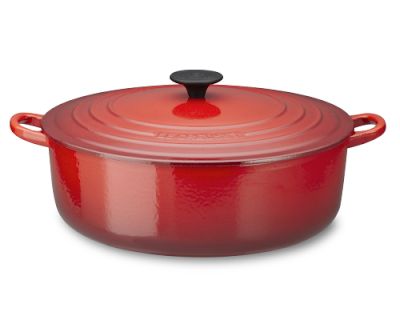 Le Creuset Wide Round Dutch Oven, 6 3/4-Qt., Red