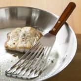 Traditional Fish Spatula