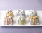 Gift Cakelet Pan