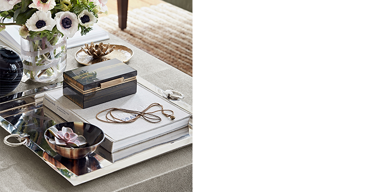 Anchor with a Large Tray Anchor with a Large Tray