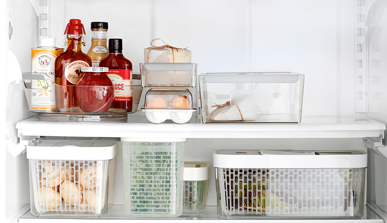 A FRESH, CLEAN REFRIGERATOR A FRESH, CLEAN REFRIGERATOR