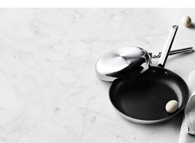 Introducing Stratanium + NONSTICK WITHOUT COMPROMISE Introducing Stratanium + NONSTICK WITHOUT COMPROMISE