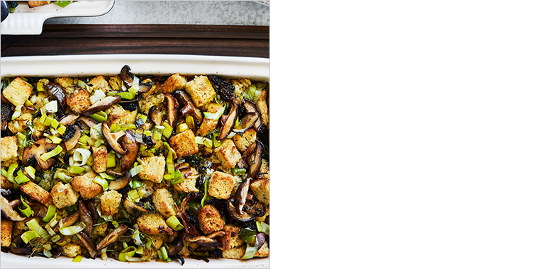 Rustic Stuffing with Leeks and Wild Mushrooms Rustic Stuffing with Leeks and Wild Mushrooms