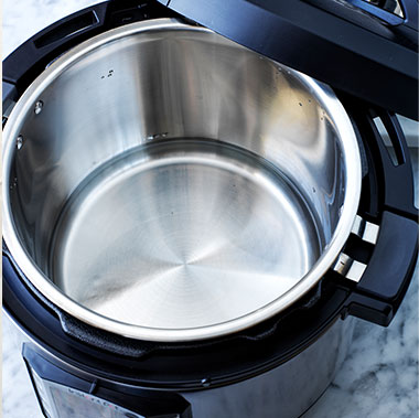Instant-Pot-Headquarters-F19D3-cq3 Instant-Pot-Headquarters-F19D3-cq3