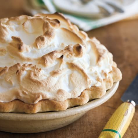 Cream in mature picture pie Cream in mature picture pie