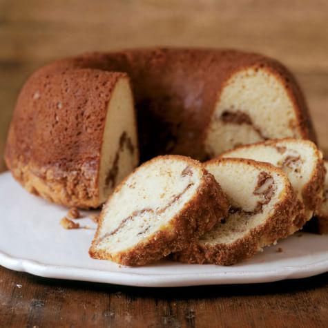 cinnamon streusel coffee cake