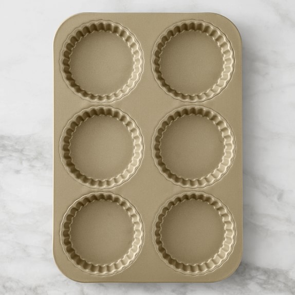 Williams Sonoma Goldtouch® Nonstick Fluted Tart Pan