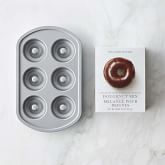 Williams Sonoma Nonstick Doughnut Pan and Chocolate Doughnut Mix Gift Set