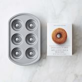 Williams Sonoma Nonstick Doughnut Pan and Cinnamon Sugar Doughnut Mix Gift Set