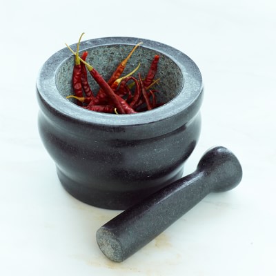 Season granite mortar and pestle