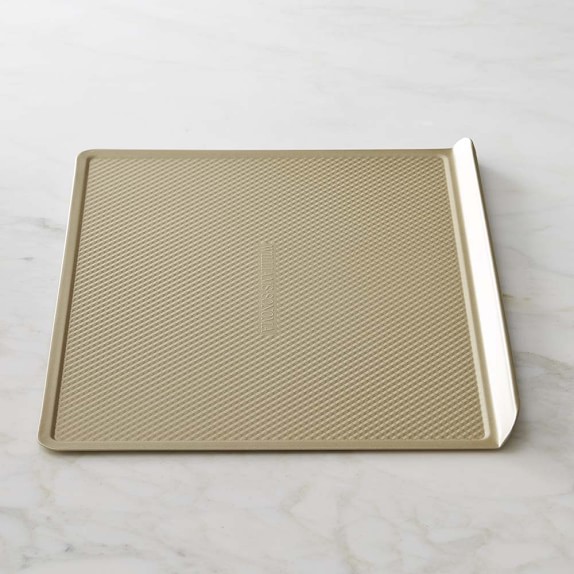 williams sonoma goldtouch nonstick cookie sheet williams sonoma gold cookie sheet