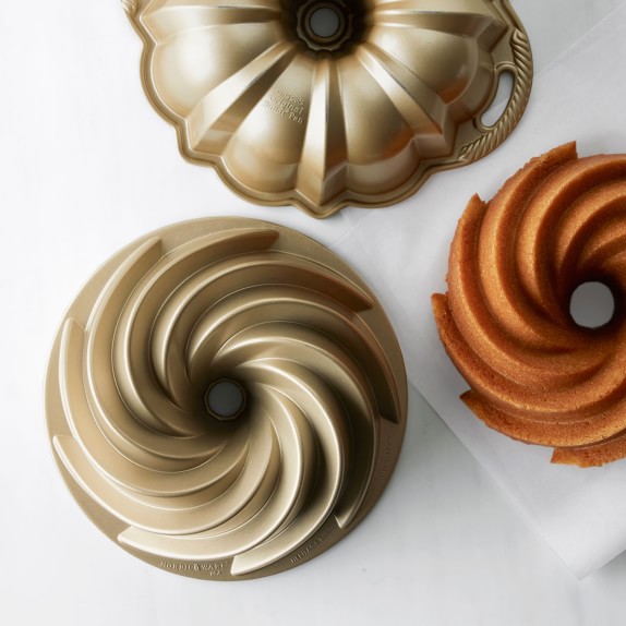 Nordic Ware Heritage Bundt® Pan Williams Sonoma