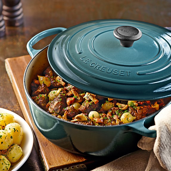 Le Creuset Signature Cast Iron Round Wide 6 3 4 Qt Scroll To Previous Item Le Creuset Signature Round