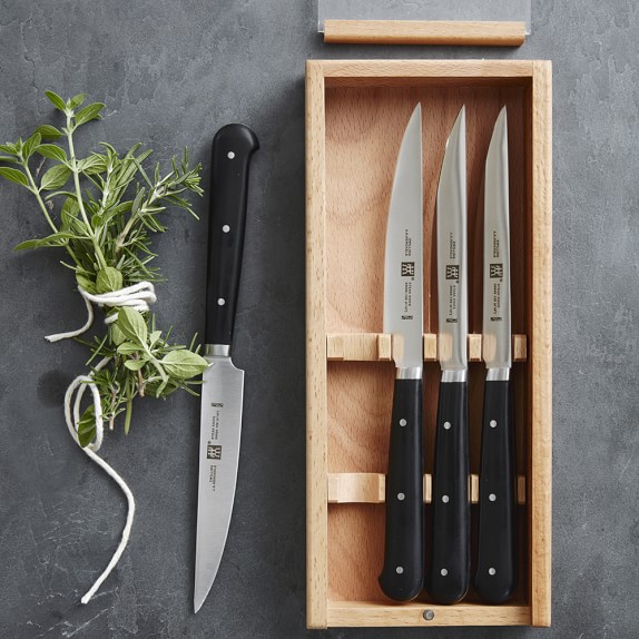 Zwilling J A Henckels Porterhouse Steak Knives In Wood Box Set Of Zwilling J A Henckels Porterhouse Steak Knives In Wood Box Set Of 4