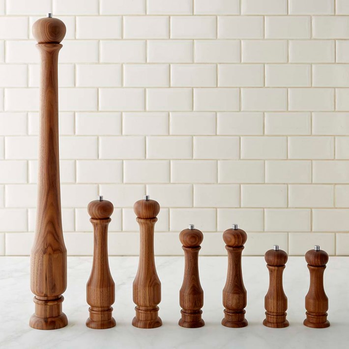 Williams Sonoma Traditional Walnut Wood Salt Pepper Mills Williams Sonoma Traditional Walnut Wood Salt Pepper Mills