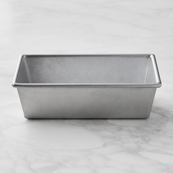 Williams Sonoma Traditionaltouch™ Loaf Pan Williams Sonoma