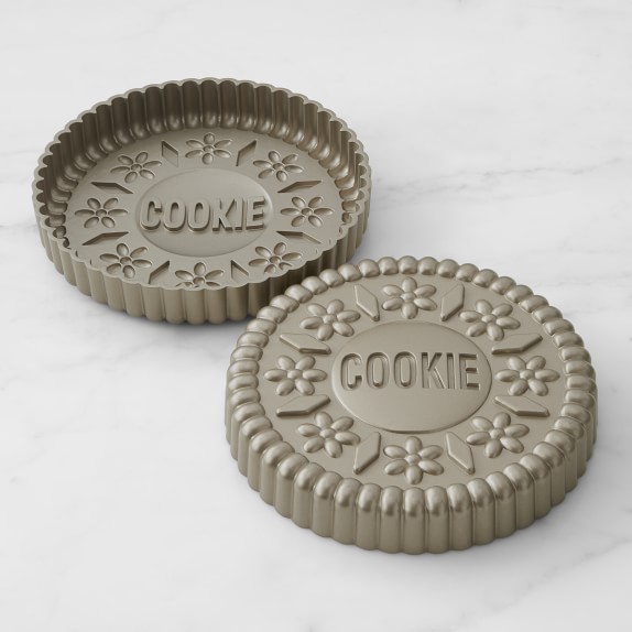 Williams Sonoma Nonstick Cookie Cake Pan, Set of 2 Williams Sonoma
