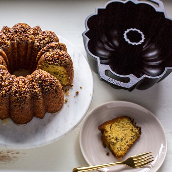 Lodge CastIron Fluted Cake Pan Williams Sonoma