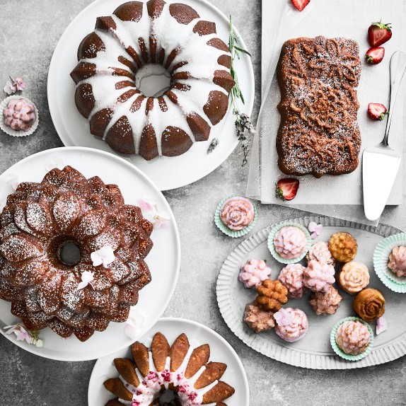 nordic ware anniversary bundt