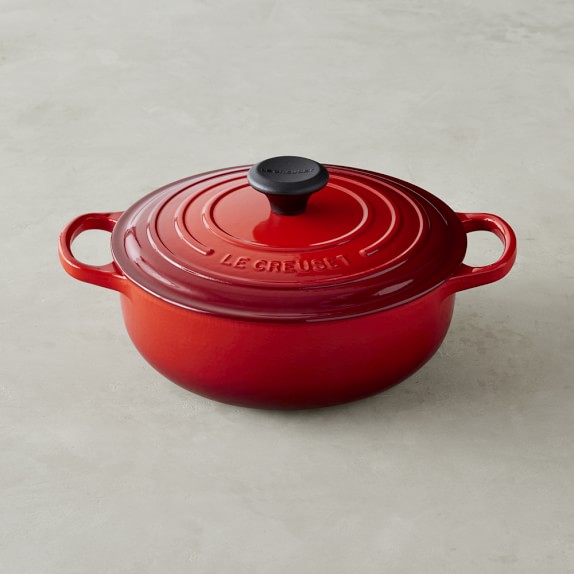 le creuset signature cast