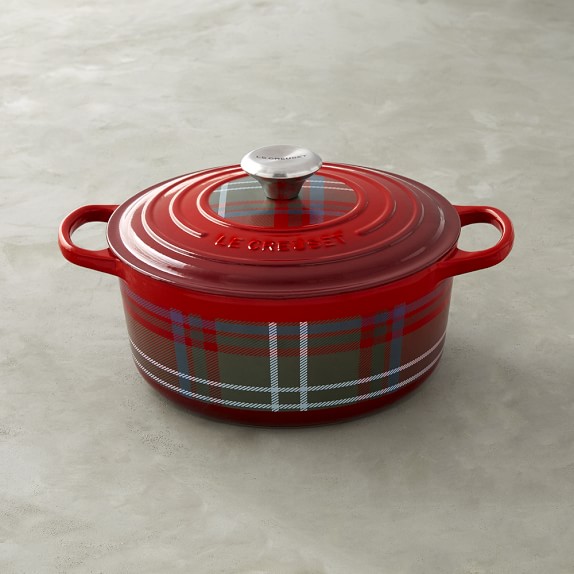 Le Creuset Signature Tartan Cast Iron Round Williams Sonoma Le Creuset Signature Cast Iron 4 1 2 Qt
