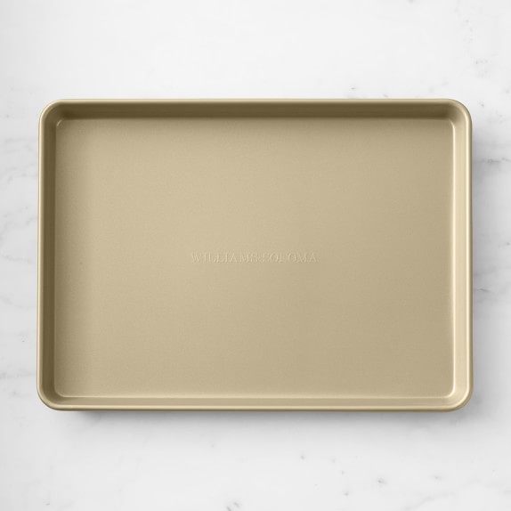 Williams Sonoma Goldtouch® Non-Corrugated Half Sheet Pan