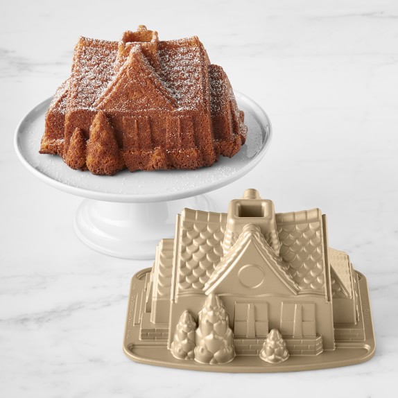 Nordic Ware Gingerbread House Bundt® Pan