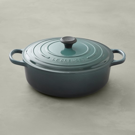 Le Creuset Signature CastIron Round Wide Dutch Oven, 6 3/4qt. Williams Sonoma