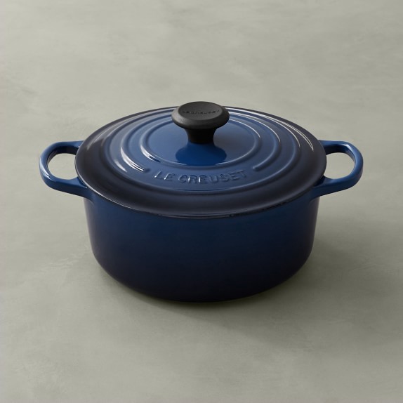 Le Creuset Signature Round Dutch Oven, 4 1/2-Qt., Lapis