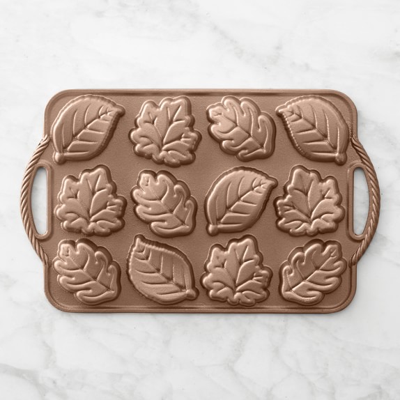 Nordic Ware Leaf Cakelet Pan