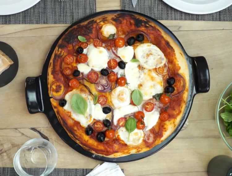 Emile Henry Pizza Stone