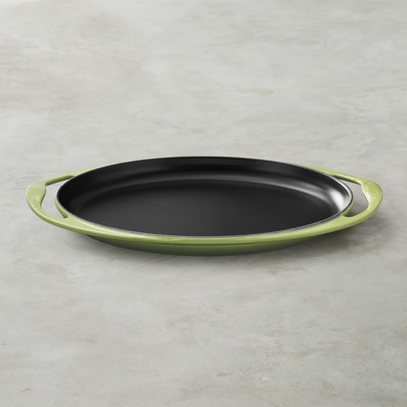 Le Creuset Cast-Iron Sizzle Platter, 10 3/4
