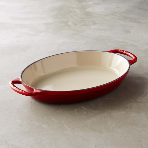 Le Creuset Cast-Iron Oval Baker, 1 1/2-Qt., Red
