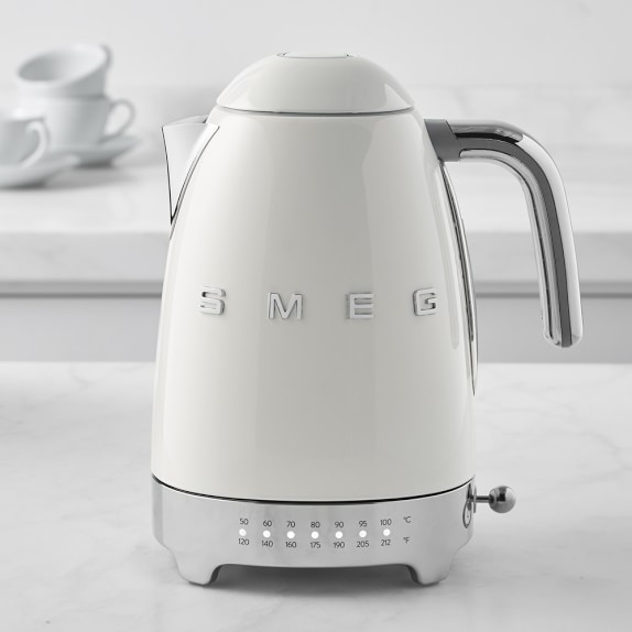 Smeg Variable Temperature Kettle 3D Logo, White