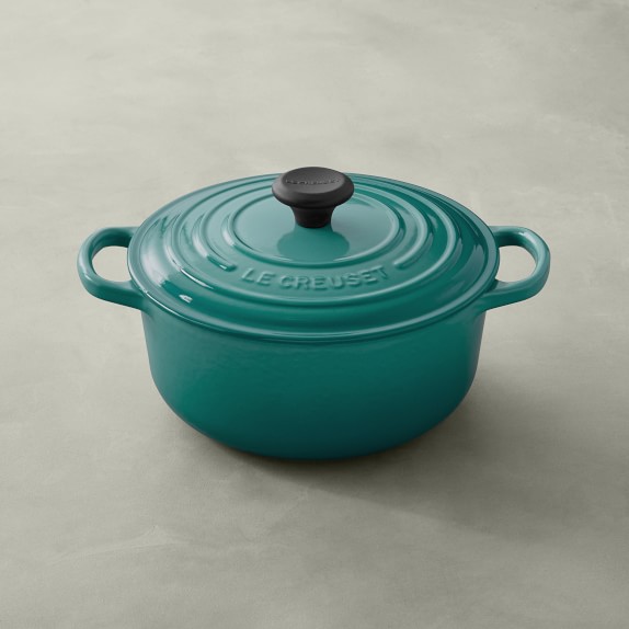 Le Creuset Signature Cast-Iron Round Dutch Oven, 2 3/4-Qt., Caribbean