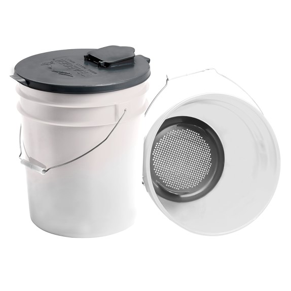 Traeger Pellet Storage Lid & Filter Kit