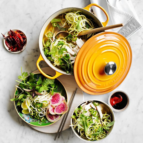 Le Creuset Signature Cast Iron Round Dutch Oven Williams Sonoma